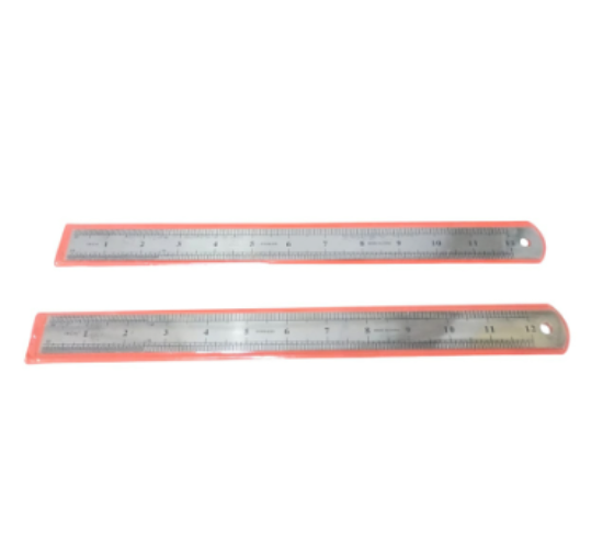 Imagen de Regla metálica de 30 cm pesada – Modelo 9